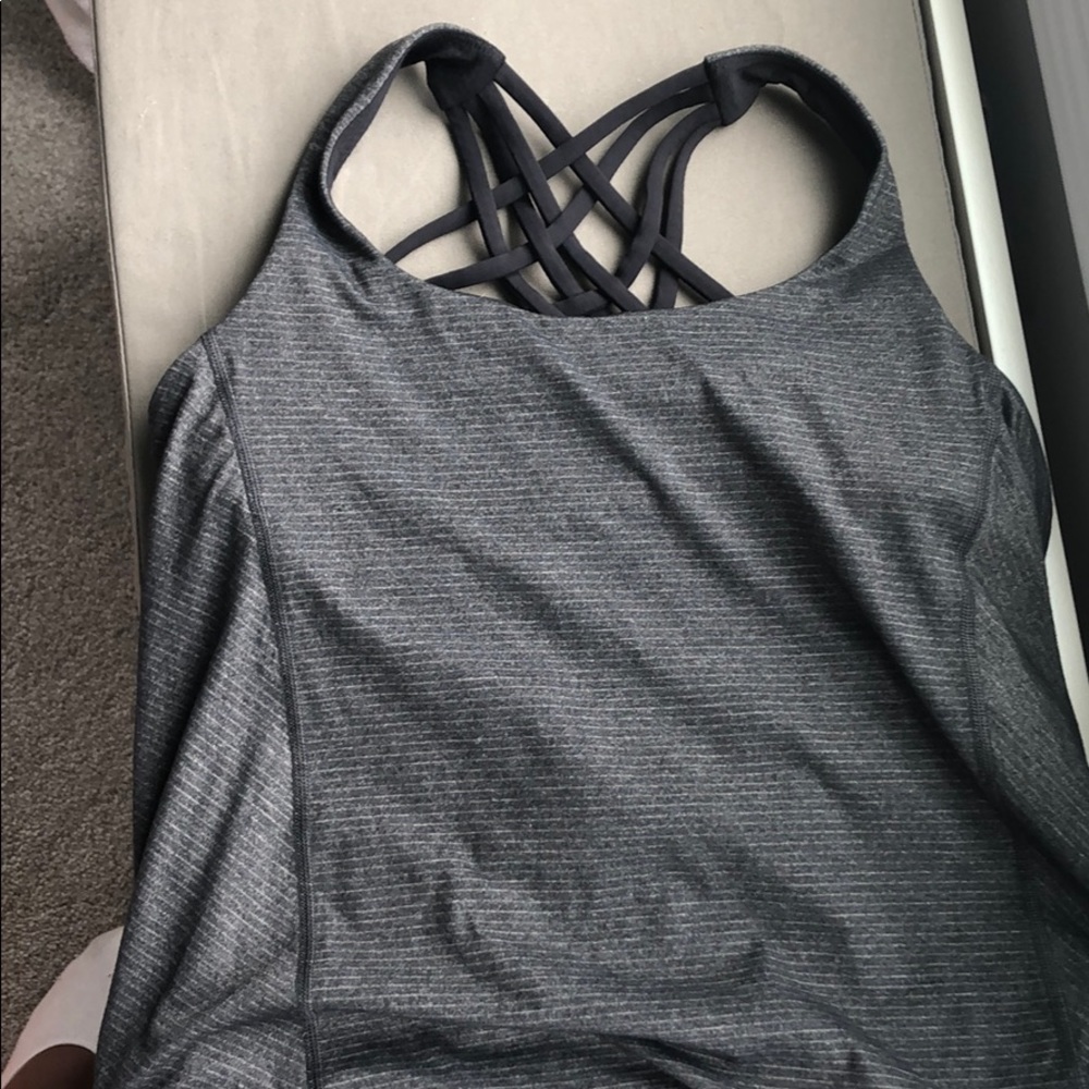 Lululemon tank